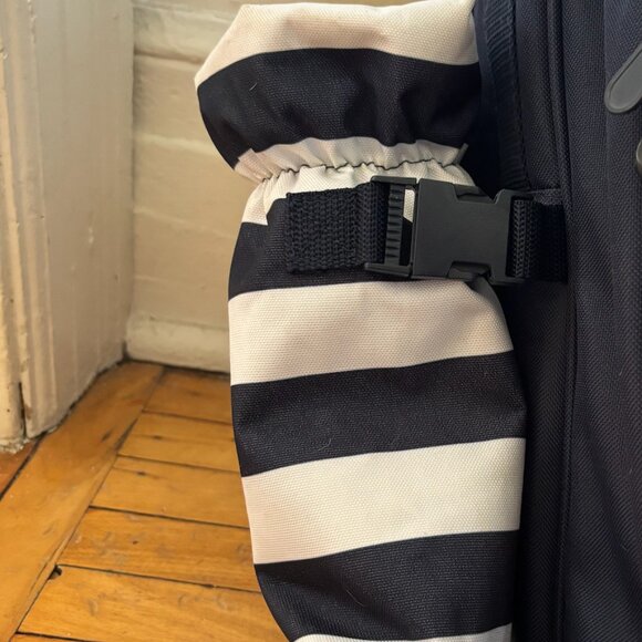 Blue & White Striped Picnic Basket Backpack, 4 Glasses, Plates, Full Set - Picture 2 of 6